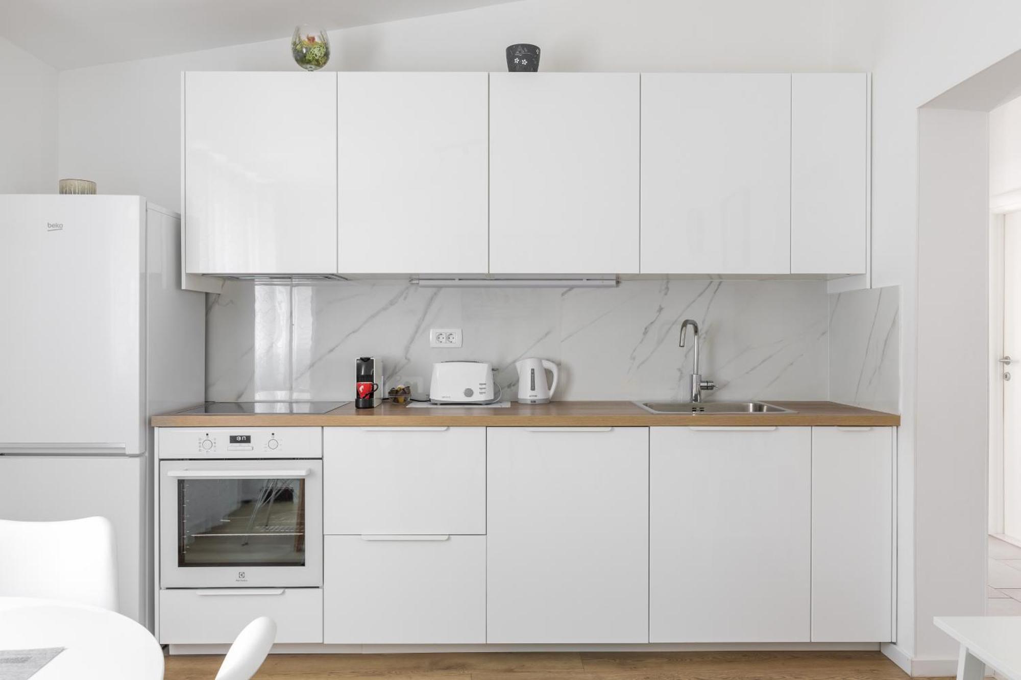 דירות ספליט Tonina - House With Terrace, Jacuzzi, Free Parking מראה חיצוני תמונה